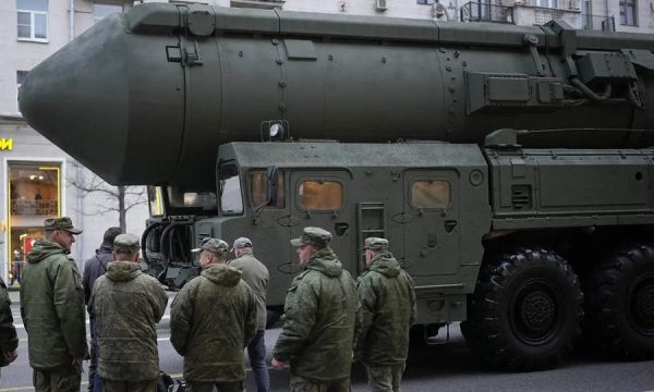Russia testfires 'Satan II' missile 
